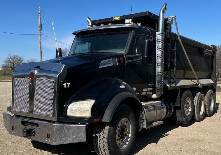 2017 Kenworth T880