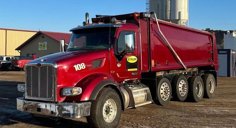 2019 Peterbilt 567